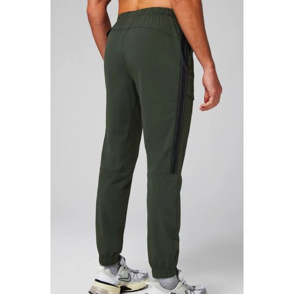 Fabletics The One Jogger Pant  Pockets Lightweight Green Men's XXL - Picture 1 of 12